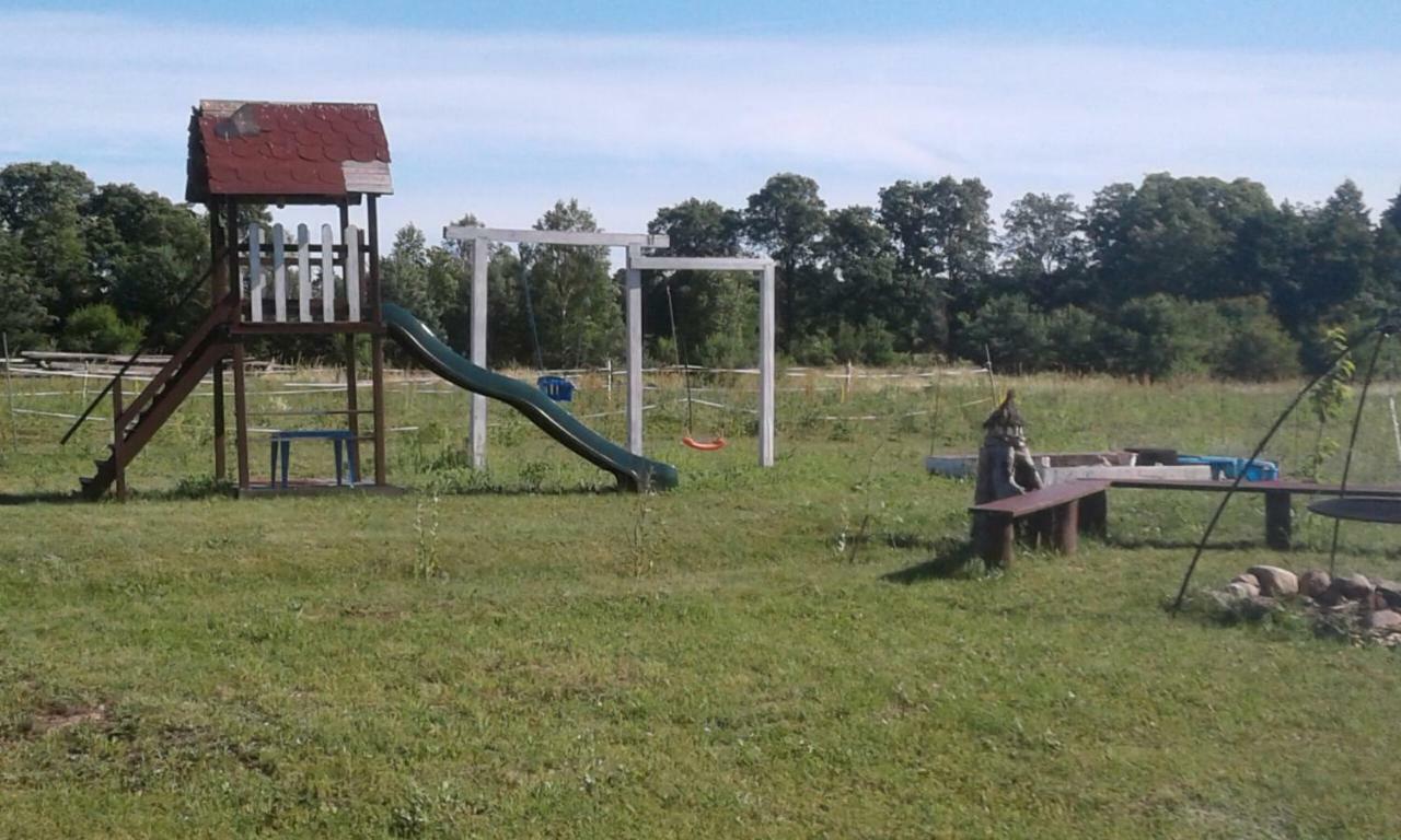 Dom Goscinny Sowia Stopka Miłomłyn Kültér fotó